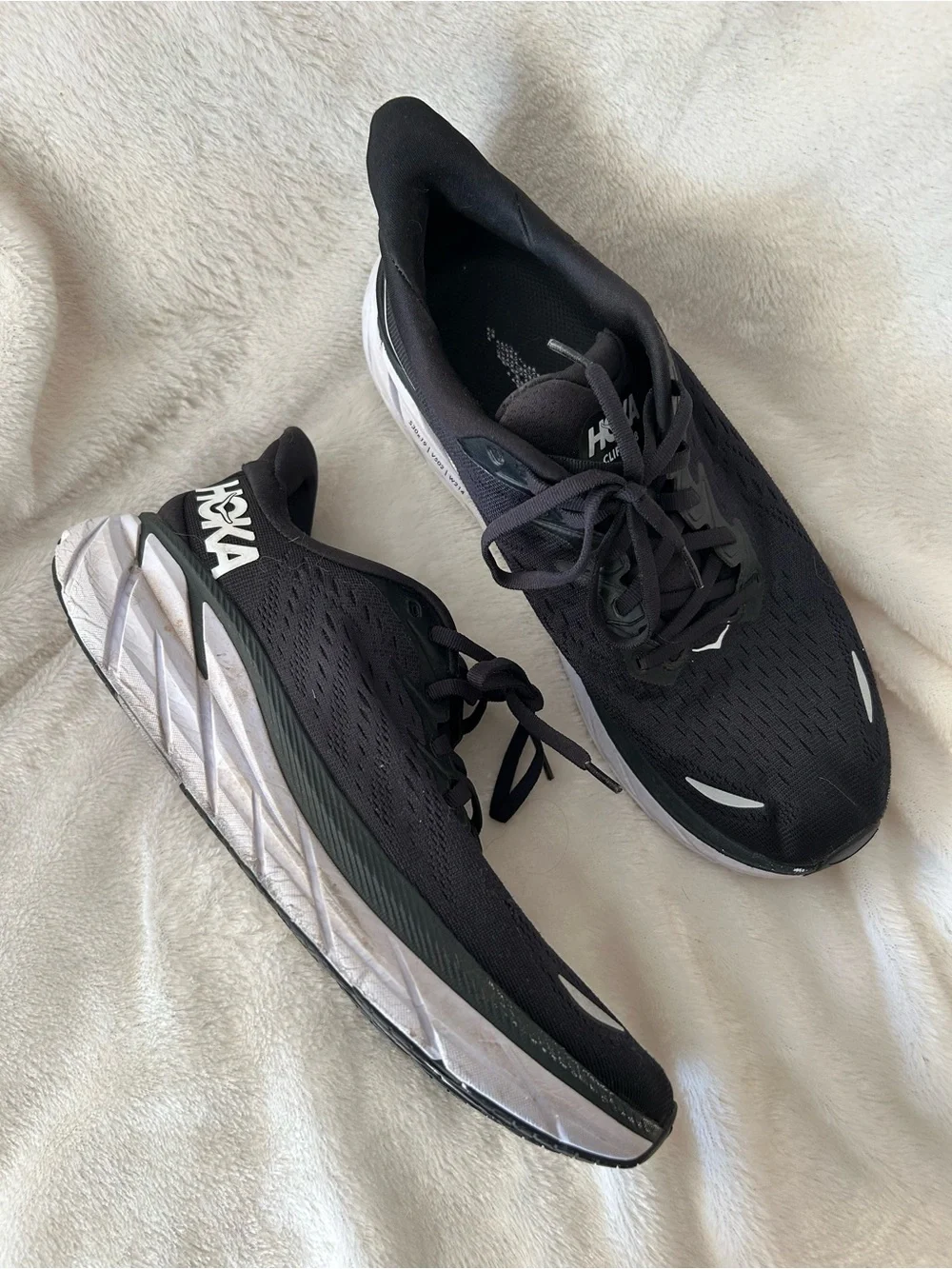 Hoka pre owned
